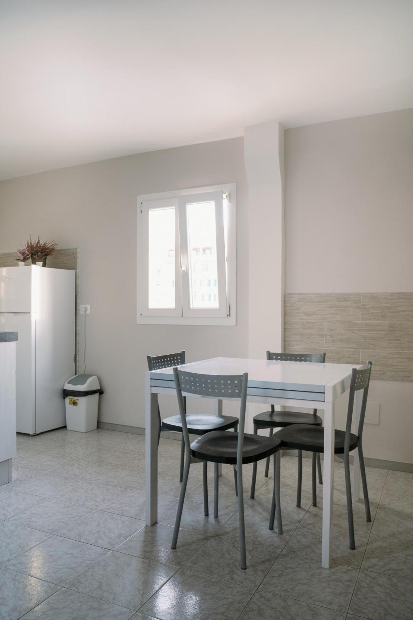 Romantic Apartment Metro A Ponte Lungo Bagian luar foto
